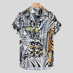 Detailansicht tropischer Print auf hawaiianischem Herrenhemd